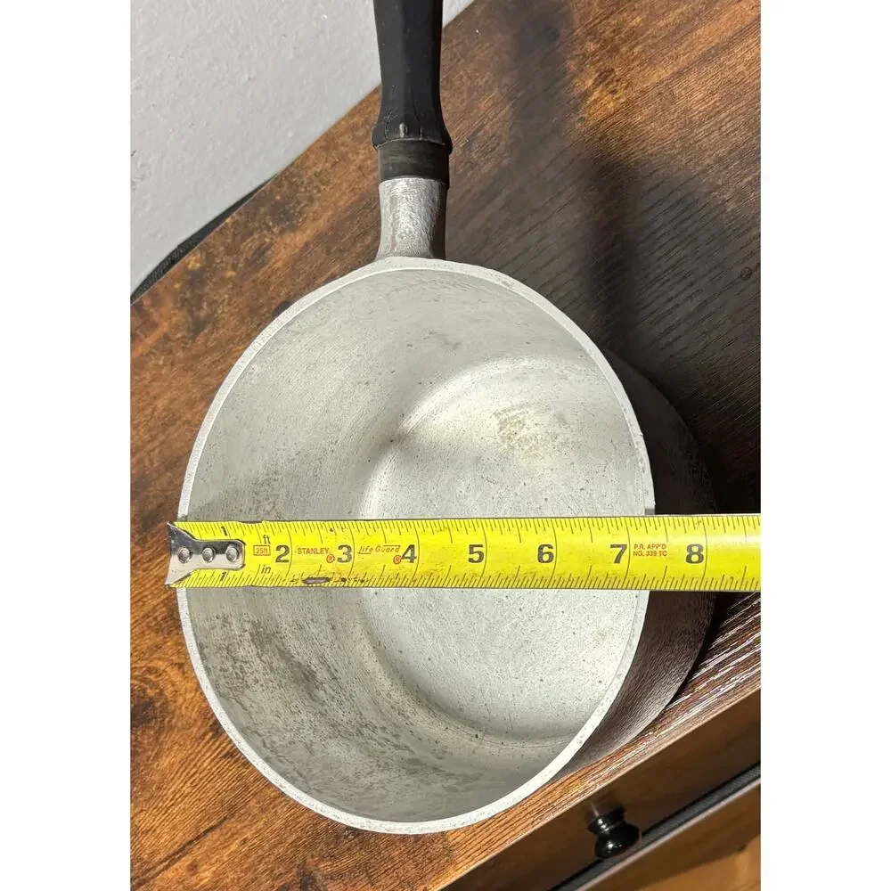Vintage1950s Club Hammered Aluminum Saucepan 2 QT Silver Hammercraft Cookware
